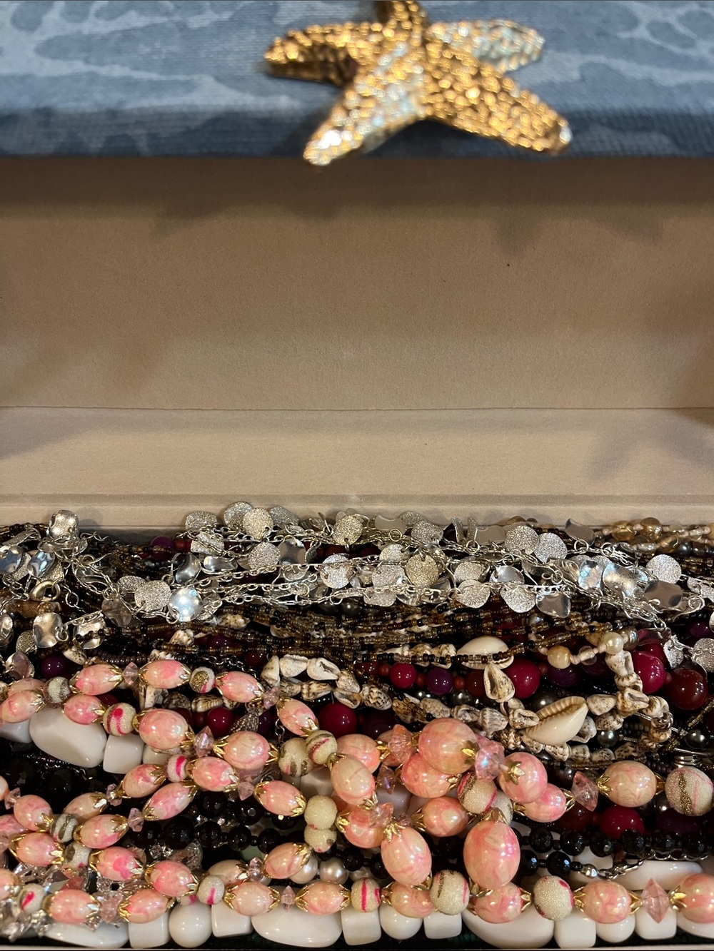 Necklaces only mystery keepsake starfish box - Picture 7 of 14